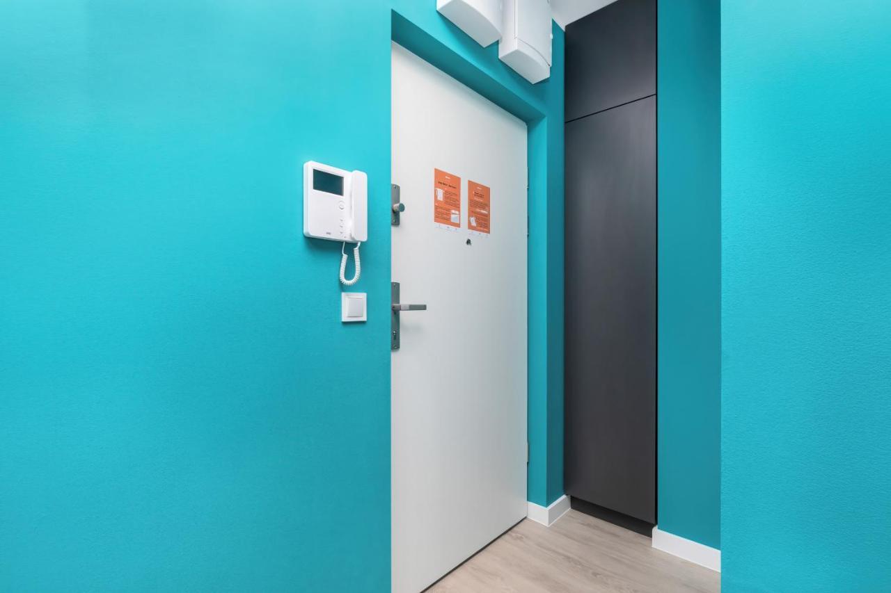 Modern City Center Apartments By Noclegi Renters Poznan Bagian luar foto