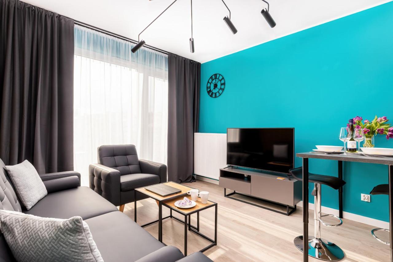 Modern City Center Apartments By Noclegi Renters Poznan Bagian luar foto
