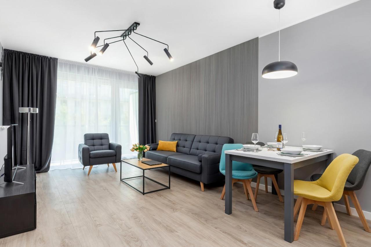 Modern City Center Apartments By Noclegi Renters Poznan Bagian luar foto
